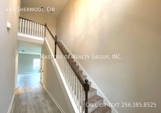 Building Photo - 447 Sherwood Cir