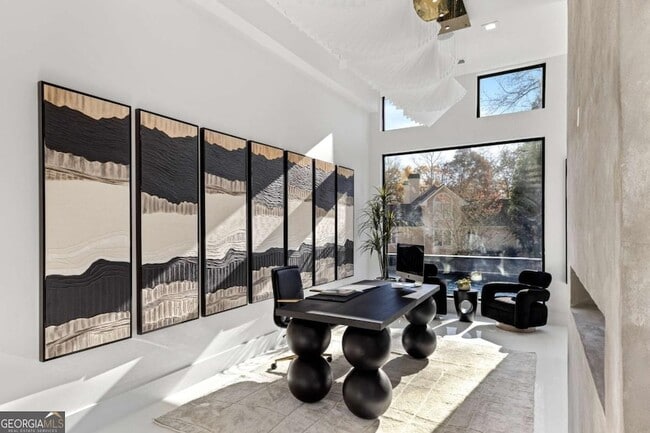 Building Photo - 3600 Lower Roswell Rd