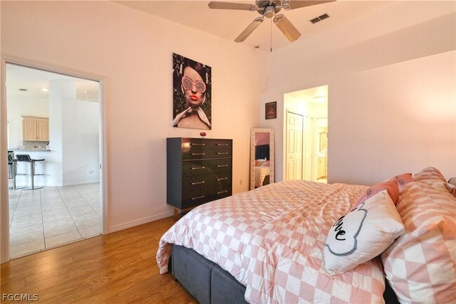 Building Photo - 14561 Glen Cove Dr