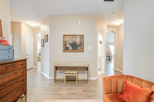 Building Photo - 17231 Hollow Sands Ct