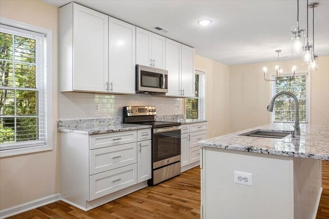 Building Photo - 2500 Kimbrough Cir