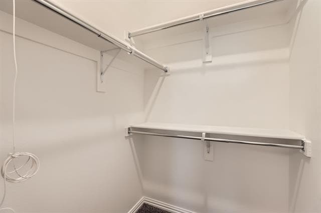 Building Photo - 301 E Lamar St