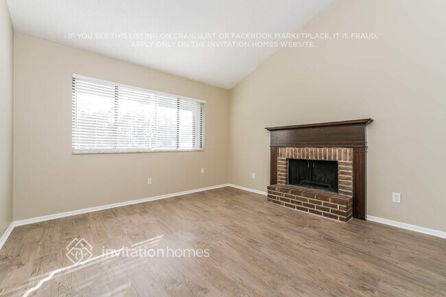 Building Photo - 727 Coquina Ct