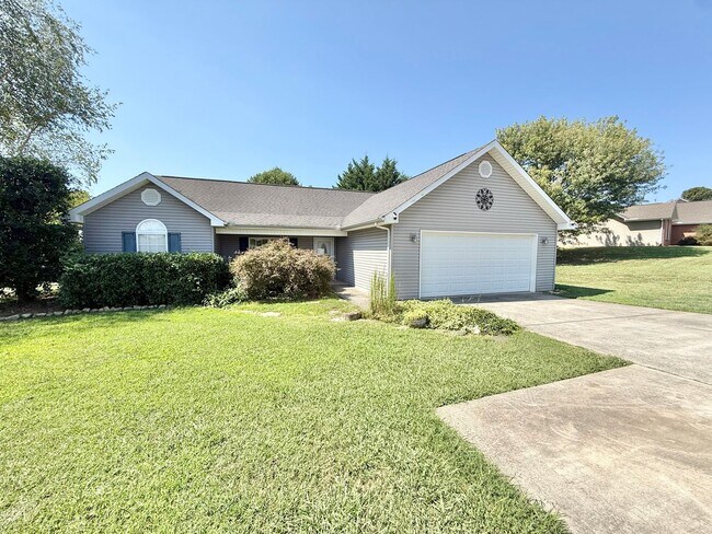 Building Photo - 821 Amburn Meadows Ln