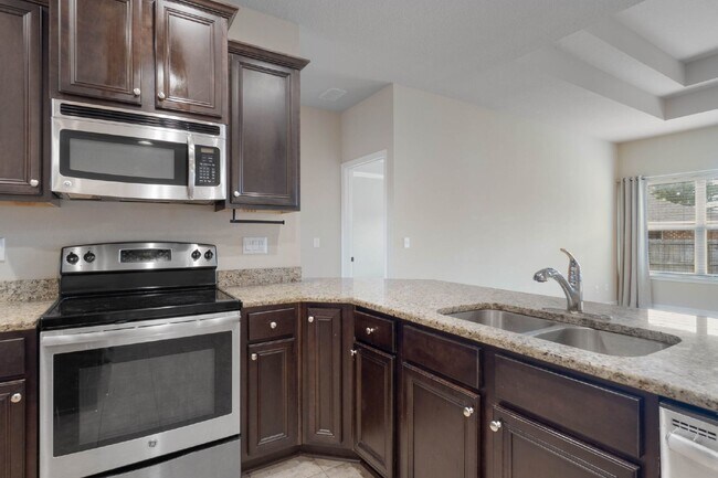 Building Photo - 3397 Citrine Cir