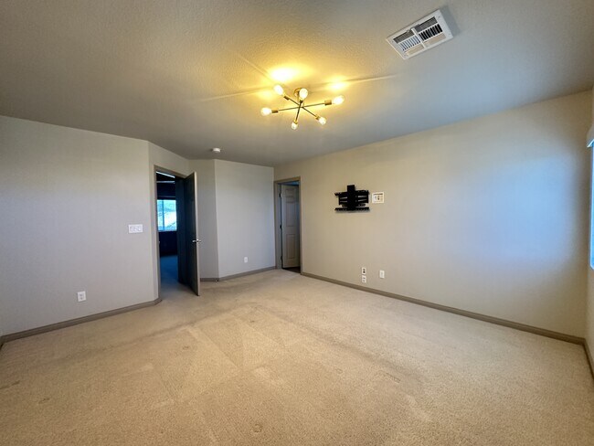 Building Photo - 10187 Lawton Ridge Ct