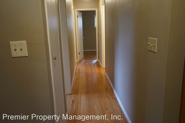 Building Photo - 4 br, 2 bath House - 811 T ST