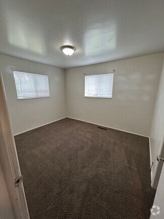 Building Photo - 3 Bed/1.5 Bath in a Cul-de-sac by Universi...