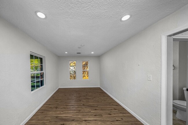 Building Photo - Remodeled Kitchen