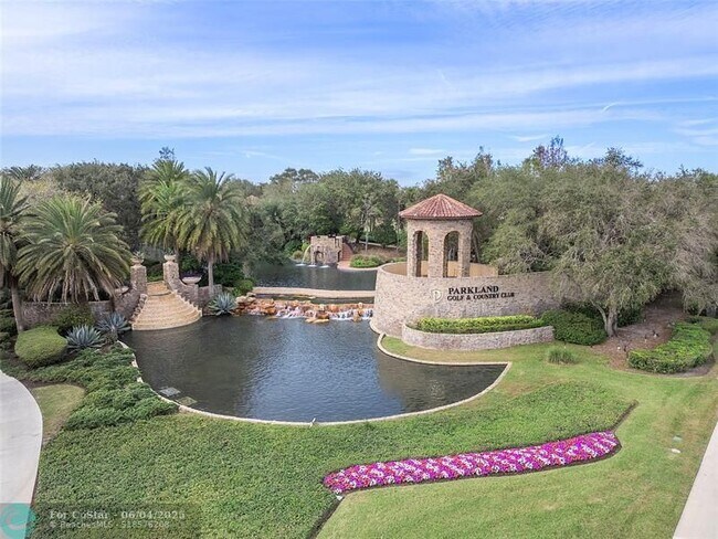 Building Photo - 7641 Old Thyme Ct