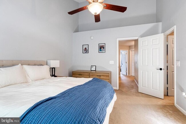 Building Photo - 708 Leister Dr
