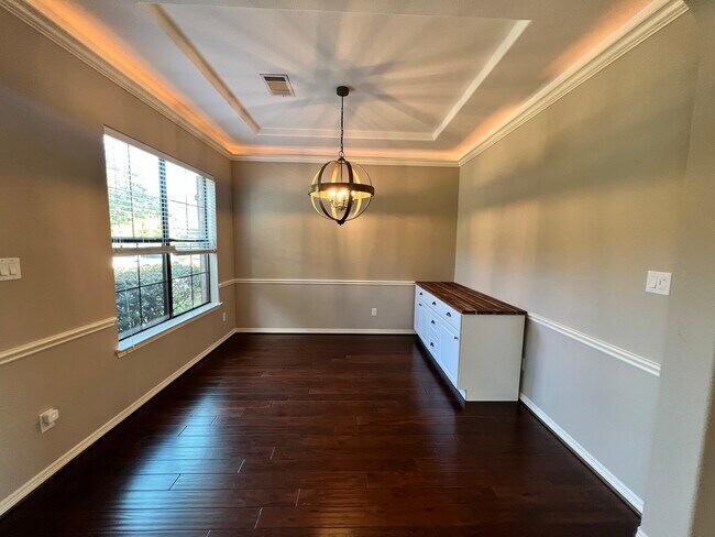 Building Photo - 7007 Fall Creek Ln