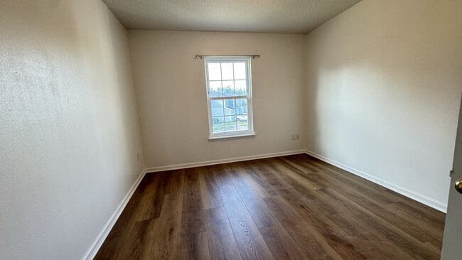 Building Photo - 1609 Biscayne Bay Cir