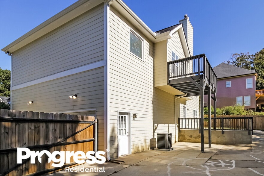 Building Photo - 33 Clearview Dr