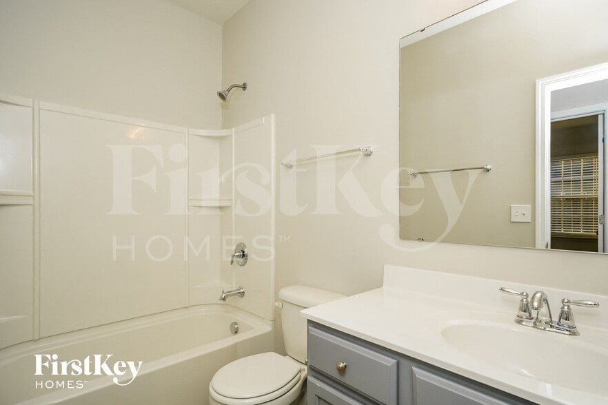 Building Photo - 2407 Twinleaf Drive