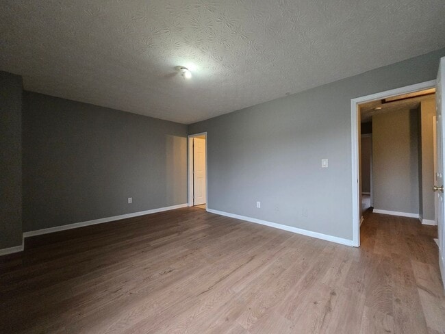 Building Photo - 3 Bedroom, 2.5 Bath Townhouse in Beavercreek!