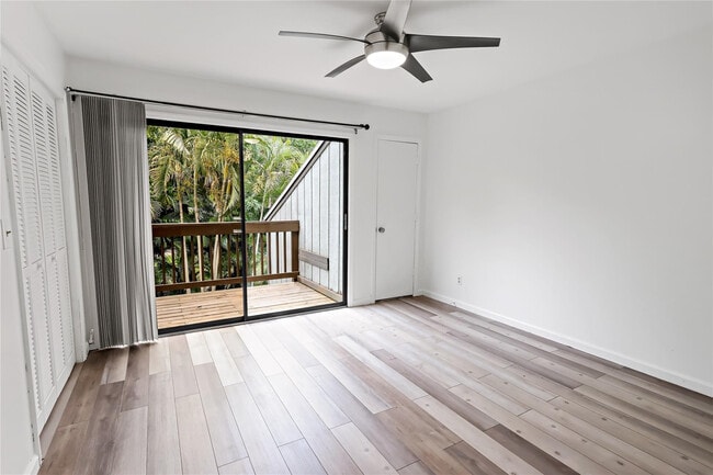 Building Photo - 1544 39th Ave