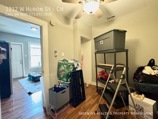 Building Photo - 1212 W Huron St