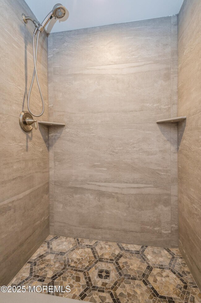 Building Photo - 59 Harbor Inn Rd