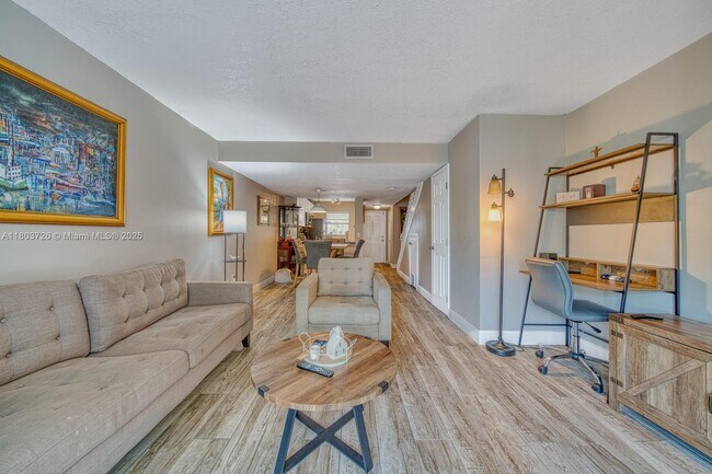 Building Photo - 4600 SW 67th Ave