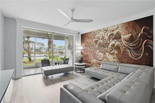 Building Photo - Stunning 2BR Condo in Naples - Lease for three (3) to 12 month.