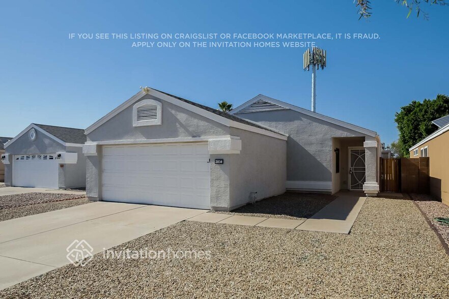 Building Photo - 2834 W Muriel Dr