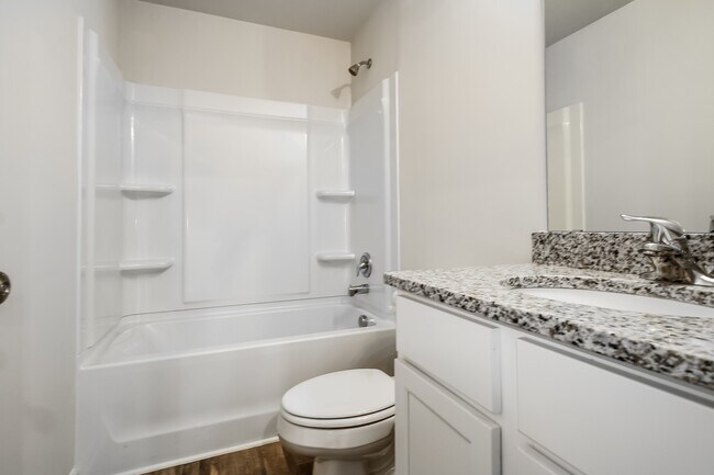 Building Photo - 662 Tacoma Trl