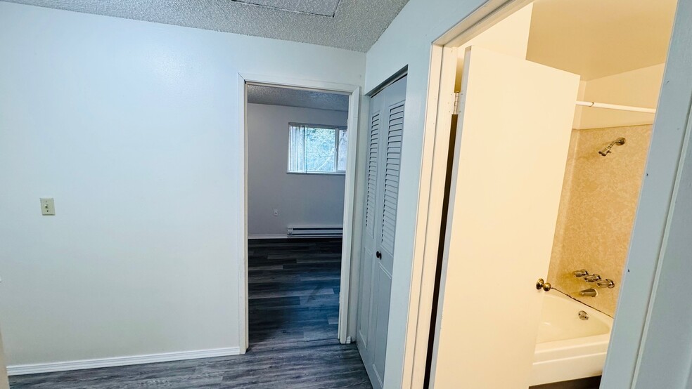 Second Floor Hallway - 3815 NW Chemult Pl