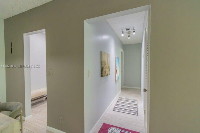 Building Photo - 5840 NE 22nd Way