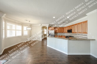 Building Photo - 3920 E Remington Dr