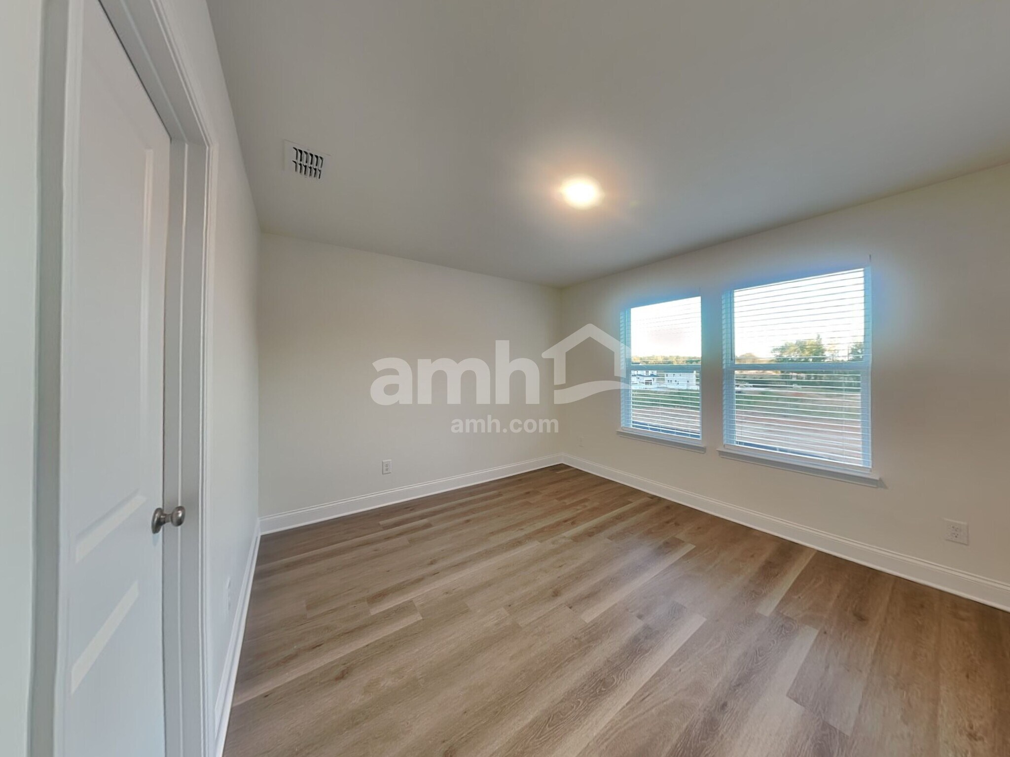 Building Photo - 830 Jubilation St