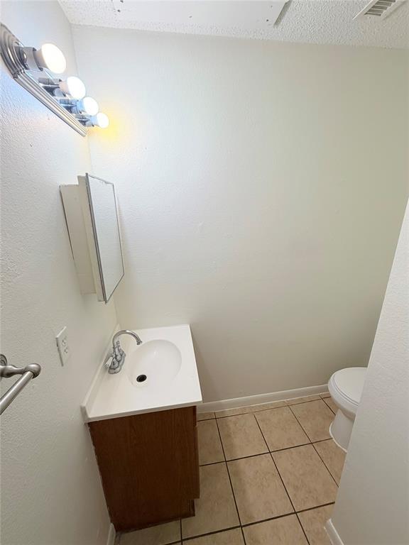 Building Photo - 23393 Nameless Rd