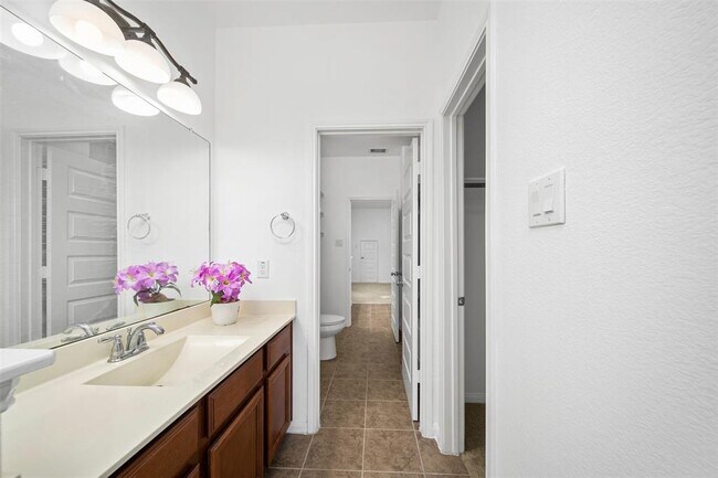 Building Photo - 4663 Rockton Hills Ln