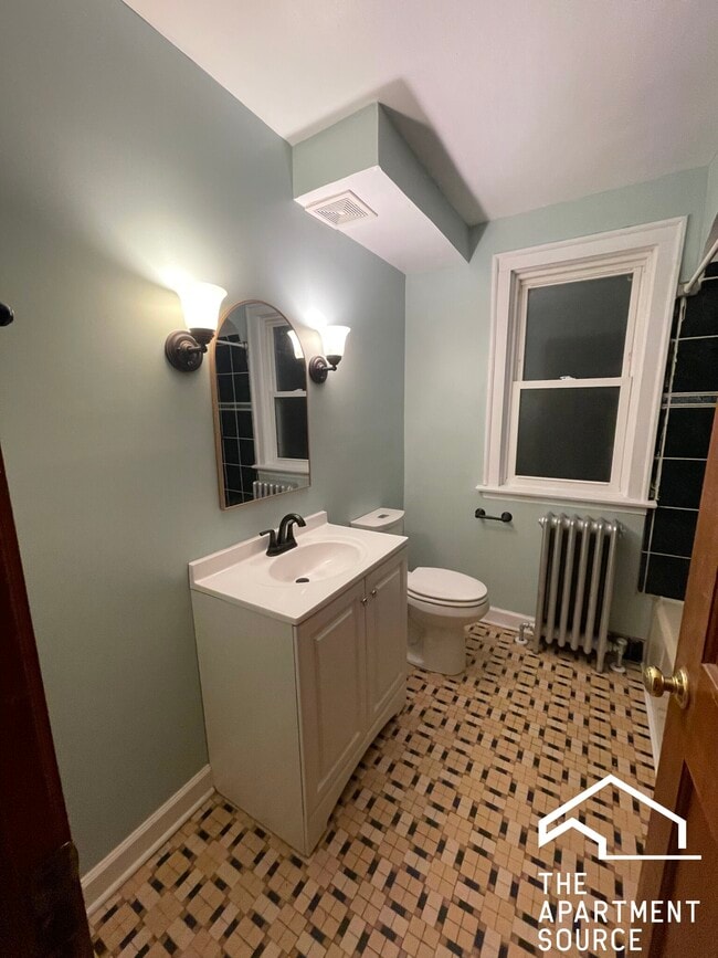 Building Photo - 5143 S Rockwell St