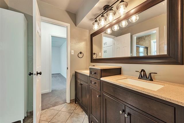 Building Photo - 2144 Mountainview Dr