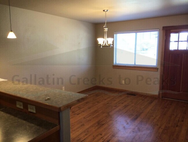 Building Photo - 2961 N 27th Ave