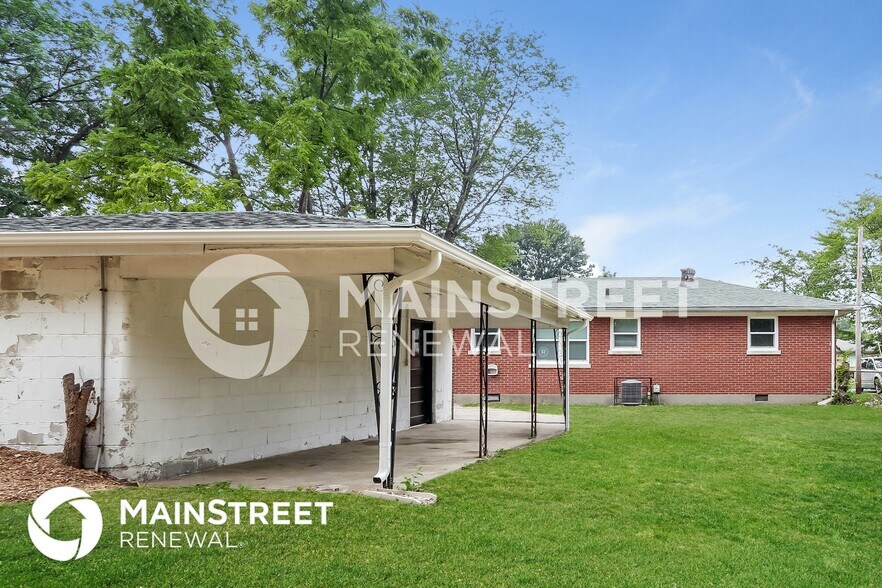 Building Photo - 2242 Thistledawn Dr