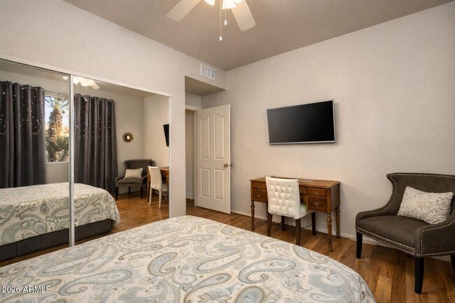 Building Photo - 16013 S Desert Foothills Pkwy