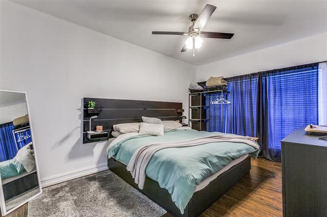 Building Photo - 3550 Country Square Dr