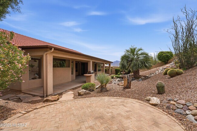 Building Photo - 38994 S Windwood Dr