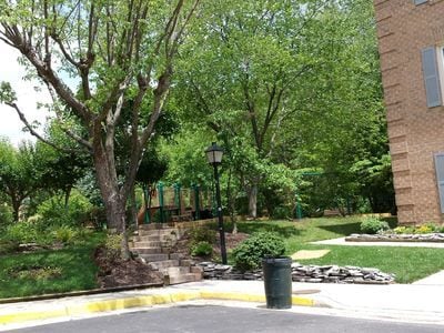 Building Photo - 5954 Norham Dr