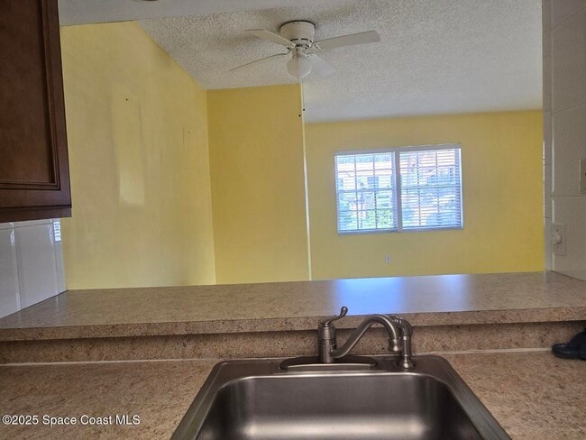 Building Photo - 3100 Sir Hamilton Cir
