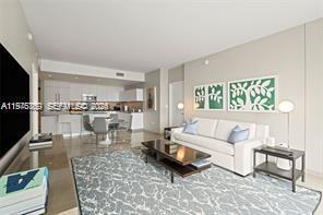 Building Photo - 68 SE 6th St