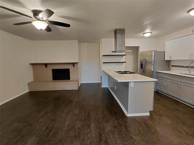 Building Photo - 562 Cumberland Dr