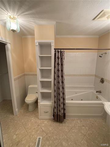 Building Photo - 13290 Kenroyal Dr