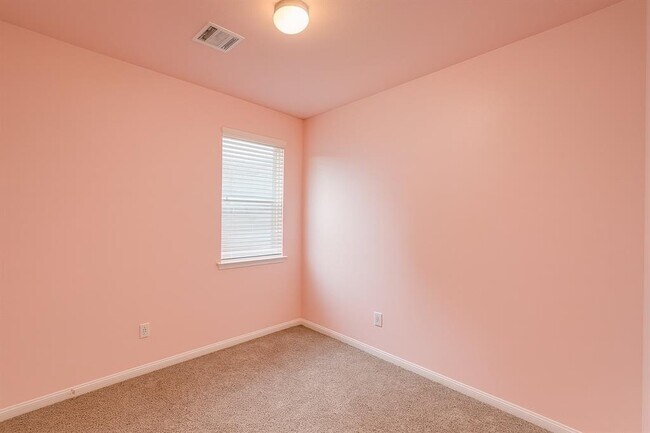 Building Photo - 3543 Paganini Pl