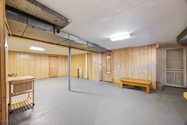 Building Photo - 298 Newark Ave