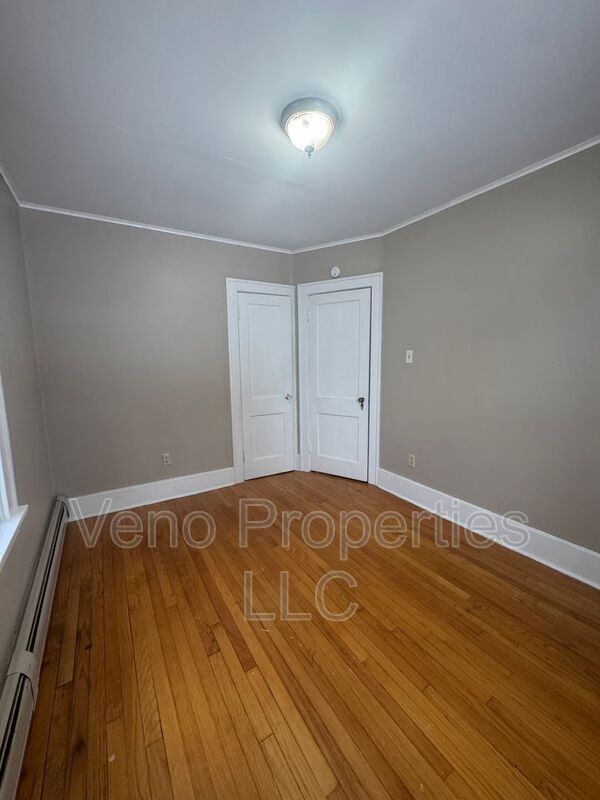 Building Photo - 1401 Belmont Ave