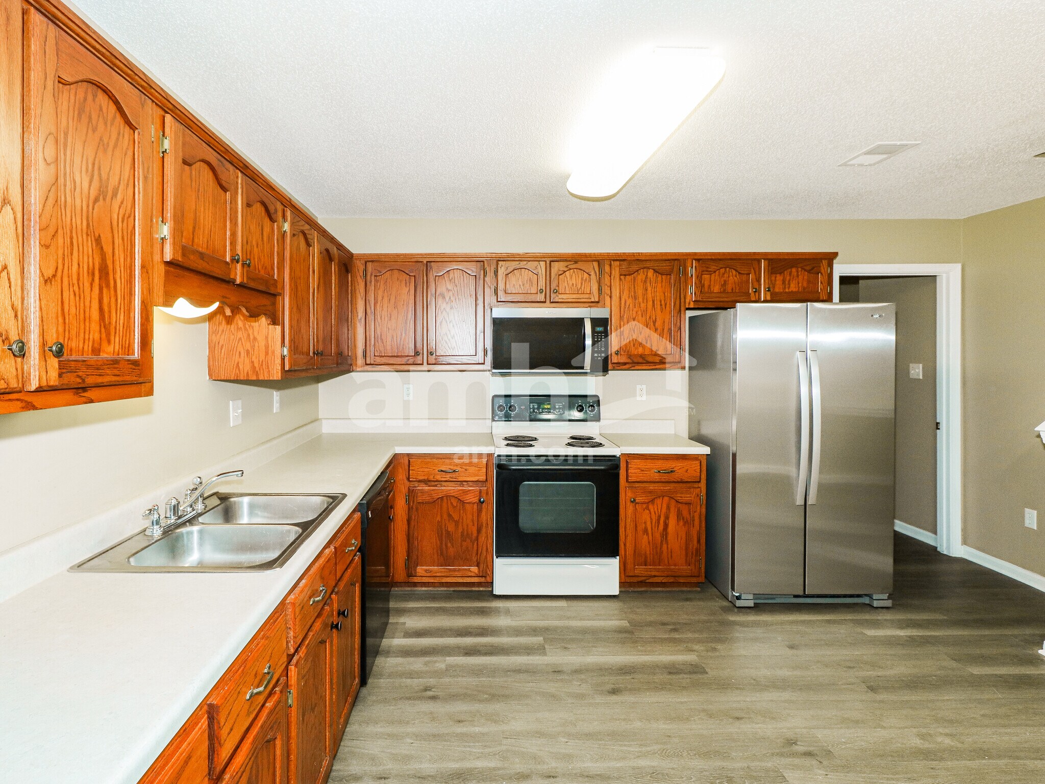 Building Photo - 5767 Kuykendall Dr