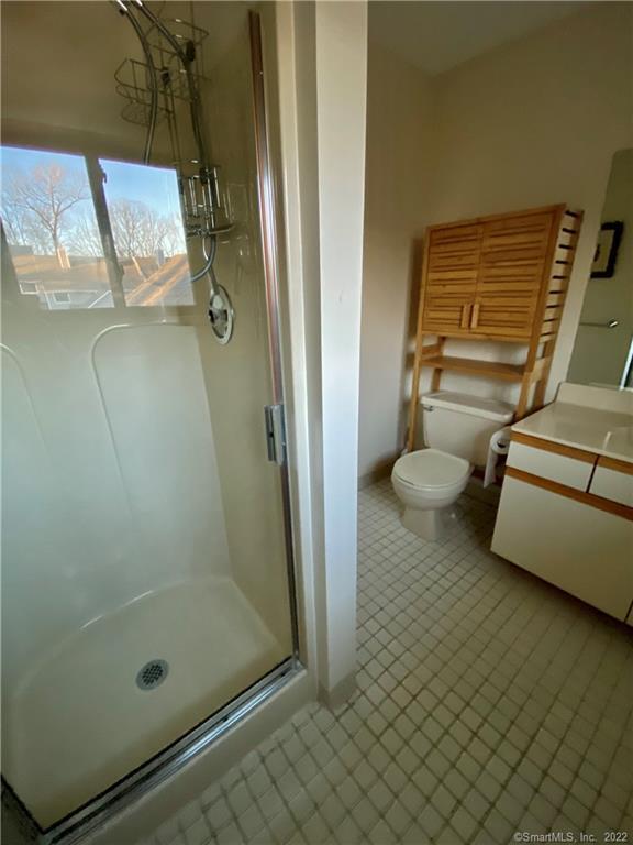 Building Photo - 2401 Mill Pond Dr